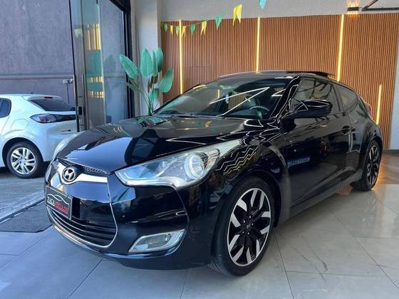 HYUNDAI VELOSTER 1.6 16V GASOLINA 3P AUTOMÁTICO HYUNDAI VELOSTER 1.6 16V GASOLINA 3P AUTOMÁTICO